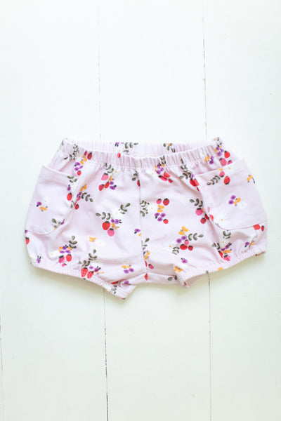 Bloomers in Strawberry floral